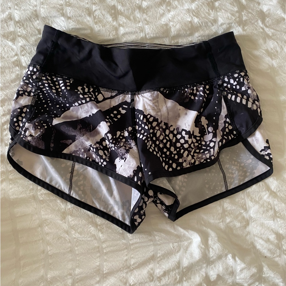 Lulu shorts 2